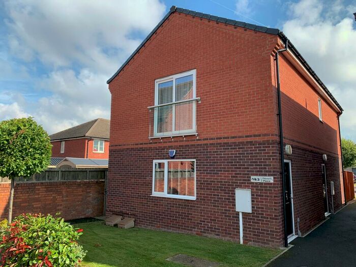 2 Bedroom Apartment To Rent In Peveril Place, Mansfield Road, Hillstown, Chesterfield, S44