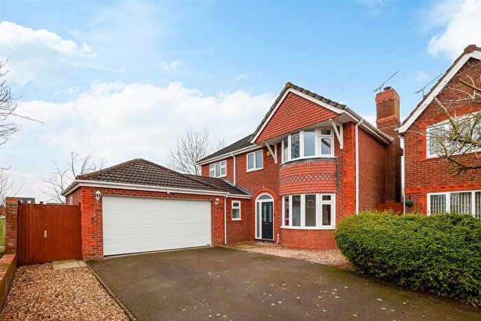 4 Bedroom House For Sale In Jourdain Park, Heathcote, Warwick, CV34