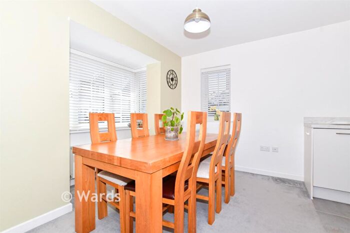 4 Bedroom Semi-Detached House For Sale In Honeysuckle Way, Coxheath, Maidstone, Kent, ME17