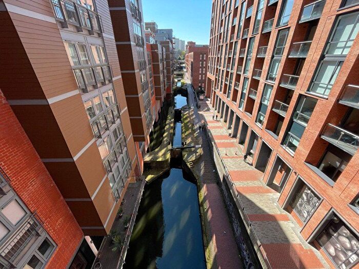 3 Bedroom Flat For Sale In Newhall Street, Birmingham, West Midlands, B3