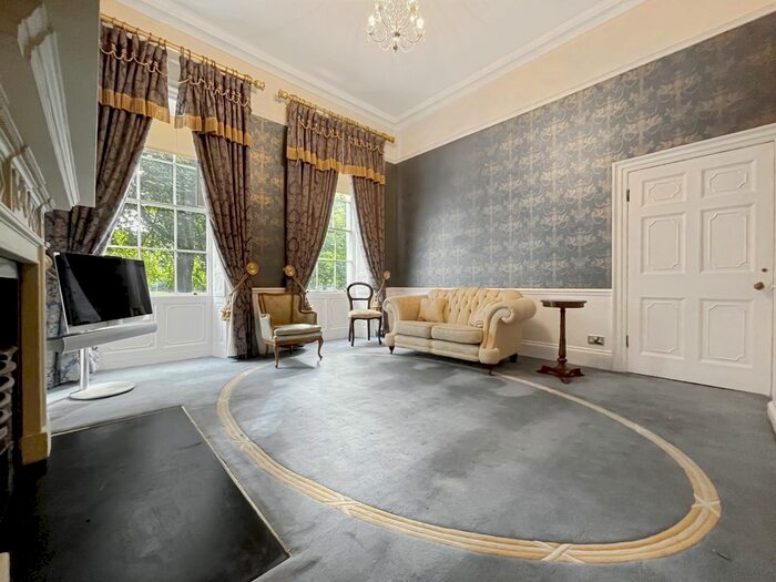 1 Bedroom Flat To Rent In St. Johns Square, Wakefield, WF1