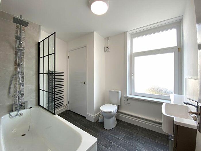 1 Bedroom Flat To Rent In Fully Refurbished. High Quality. Blewitt Street, Newport, NP20