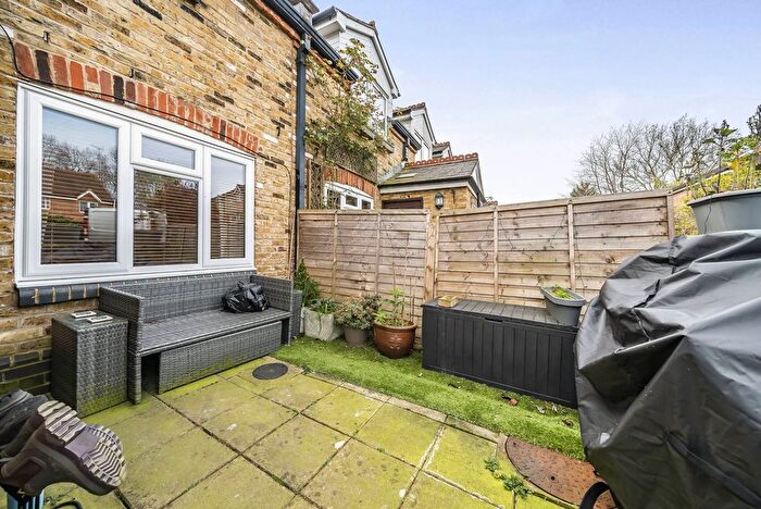 2 Bedroom Property To Rent In Bradshaw Close, Wimbledon, London, SW19