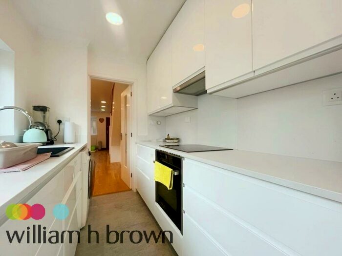 3 Bedroom House To Rent In Argyll Road, Grays, RM17