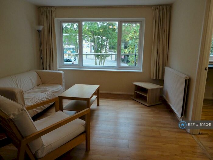 1 Bedroom Flat To Rent In Freethorpe Close, London, SE19