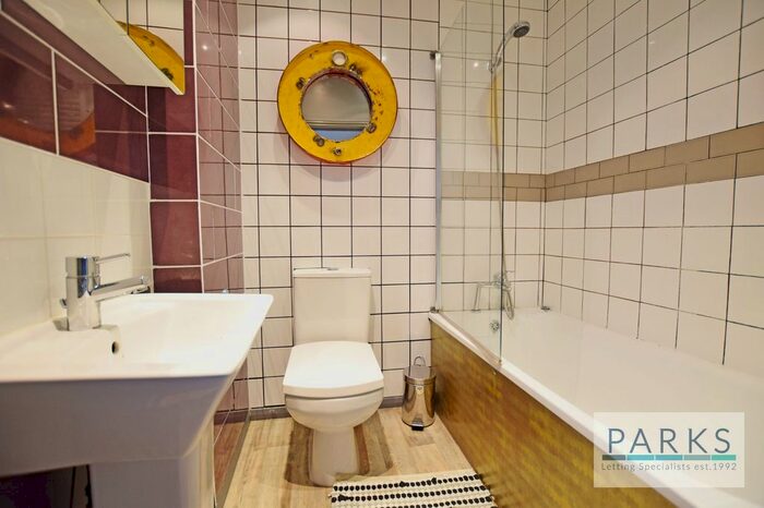 2 Bedroom Flat To Rent In Abbey Road, Brighton, BN2