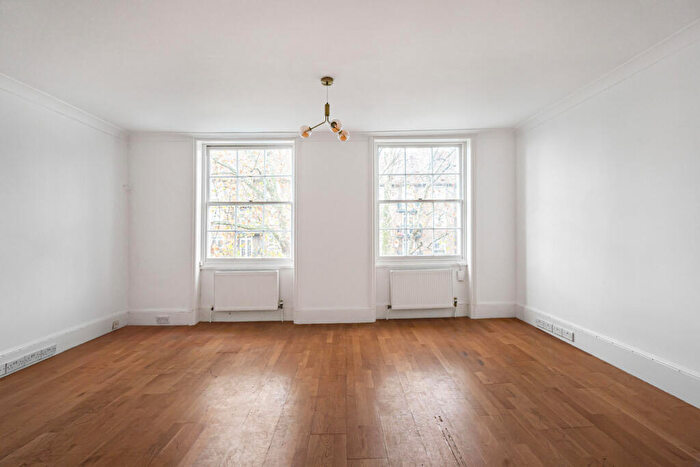 3 Bedroom Flat For Sale In Barnsbury Road, London, N1