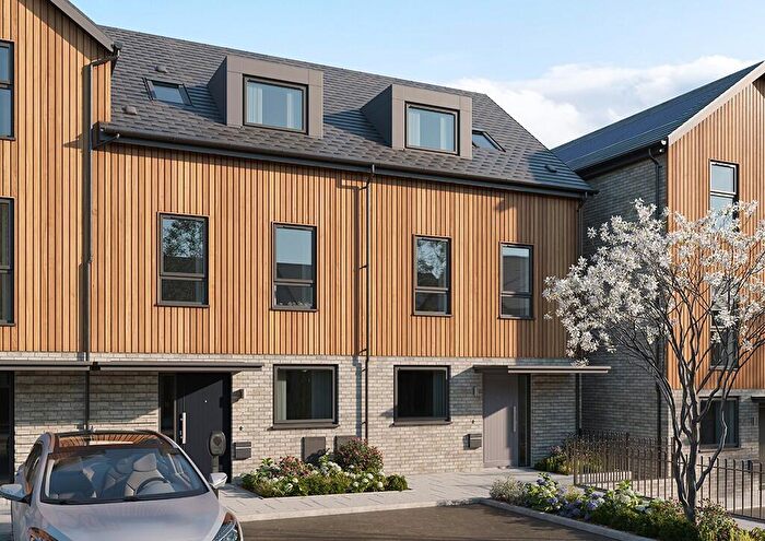 3 Bedroom Terraced House For Sale In Gatcombe Orchard, Wrington, BS40