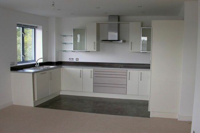2 Bedroom Flat To Rent In Regatta House, Nottingham, NG7