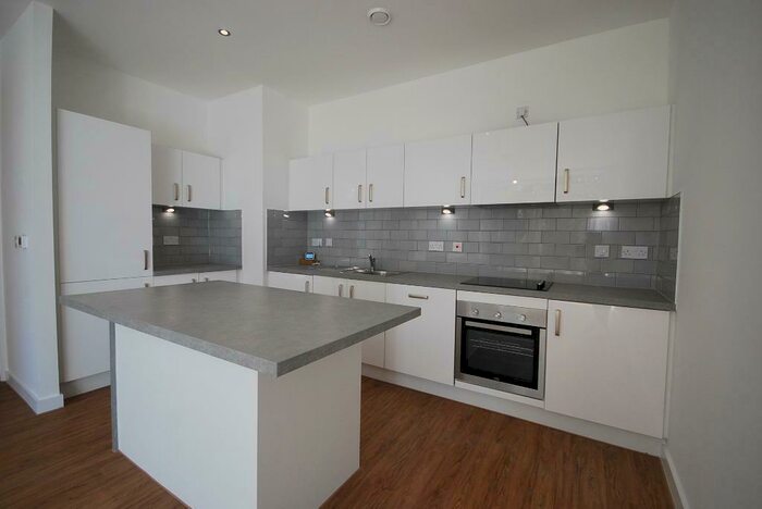 2 Bedroom Apartment To Rent In City Road, Hulme, Manchester, M15