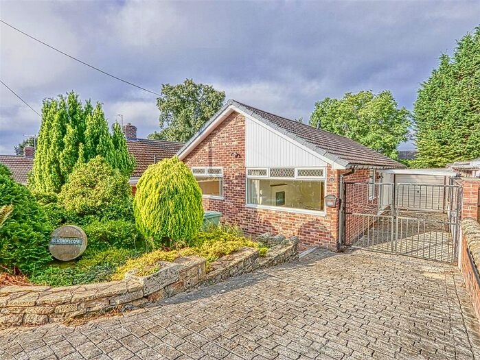 2 Bedroom Detached Bungalow To Rent In Ridd Way, Wingerworth, Chesterfield, Derbyshire, S42