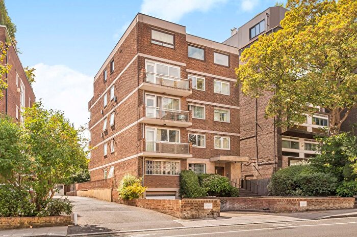 2 Bedroom Flat For Sale In Haverstock Hill, Belsize Park, NW3