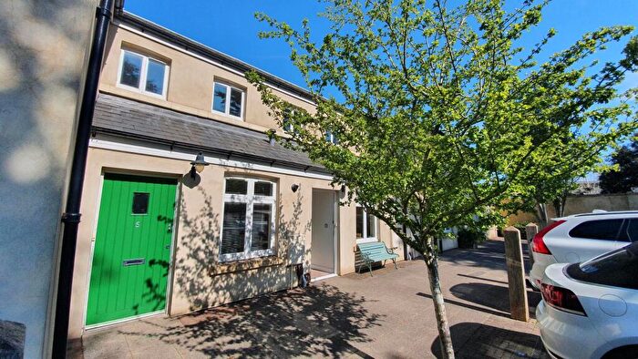 2 Bedroom House To Rent In Gainsborough Mews, Westbury-on-Trym, Bristol, BS10