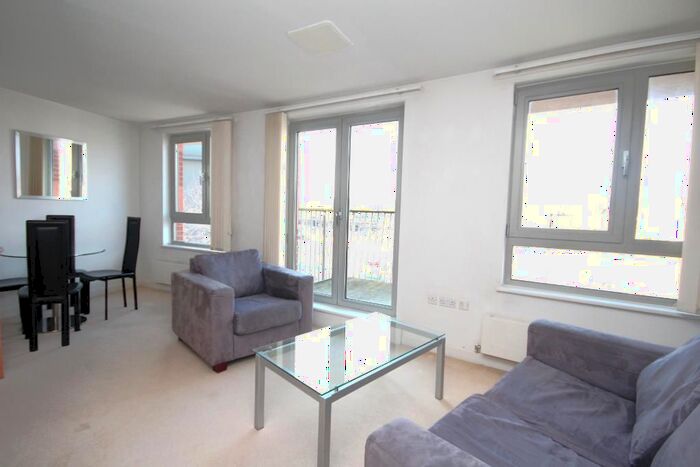 1 Bedroom Flat To Rent In Eden Grove, Holloway, London, N7