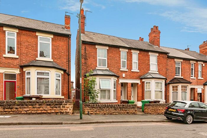 3 Bedroom Semi Detached House For Sale In Ashfield Road, Nottingham, Nottinghamshire, NG2