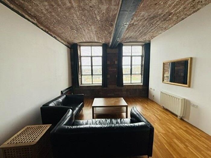 1 Bedroom Flat To Rent In Lister Mills, Bradford, BD9