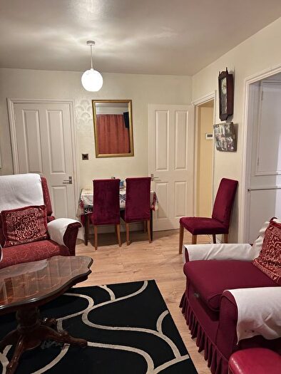 1 Bedroom Flat To Rent In Silchester Road, London, W10