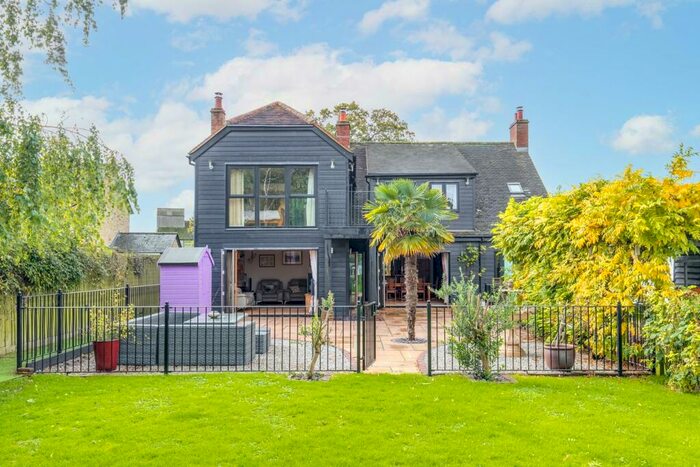 4 Bedroom Detached House For Sale In Rushden Road, Sandon, SG9