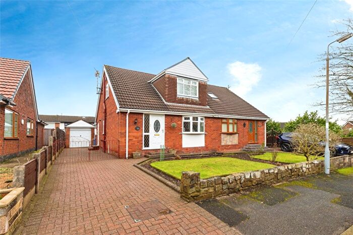 3 Bedroom Detached House For Sale In Pitt Street, Radcliffe, Manchester, Greater Manchester, M26