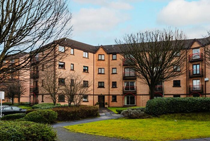 1 Bedroom Flat To Rent In Riverview Drive, Glasgow, Glasgow City, G5