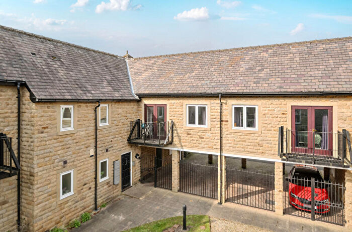 2 Bedroom Flat For Sale In Eton Court, Roseville Avenue, Harrogate, North Yorkshire, HG1