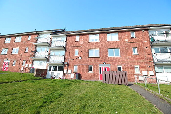 2 Bedroom Flat To Rent In Town Lane, Rotherham, S61