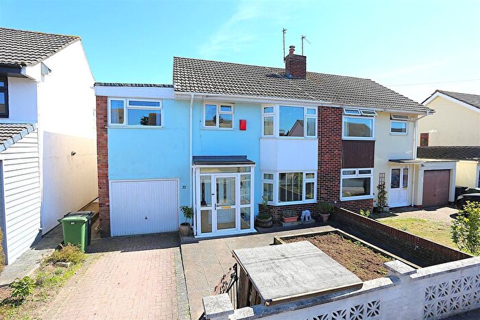 4 Bedroom Property For Sale In Church Leaze, Shirehampton, Bristol, BS11
