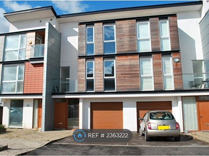 3 Bedroom Terraced House To Rent In Stadium Drive, Manchester, M11