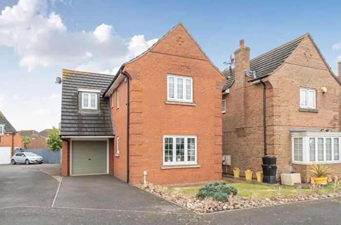 3 Bedroom Detached House For Sale In Victor Close, Shortstown, MK42
