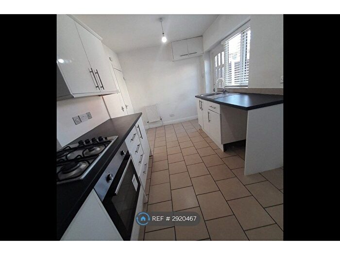 2 Bedroom Semi-Detached House To Rent In Vermont Road, Liverpool, L23