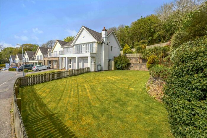 4 Bedroom Detached House For Sale In Tinney Drive, Truro, Cornwall, TR1