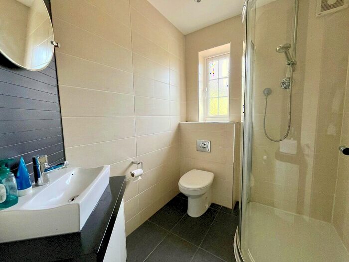 3 Bedroom Detached Bungalow For Sale In Gilstead Close, Thurnby, Leicester, Leicestershire, LE7