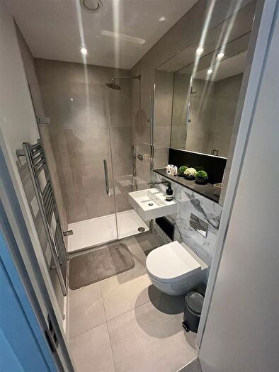 2 Bedroom Property To Rent In Belsize Road, London, NW6