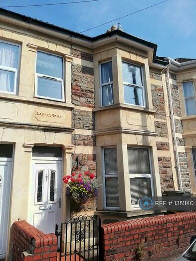 2 Bedroom Terraced House To Rent In Hayward Road, Bristol, BS5