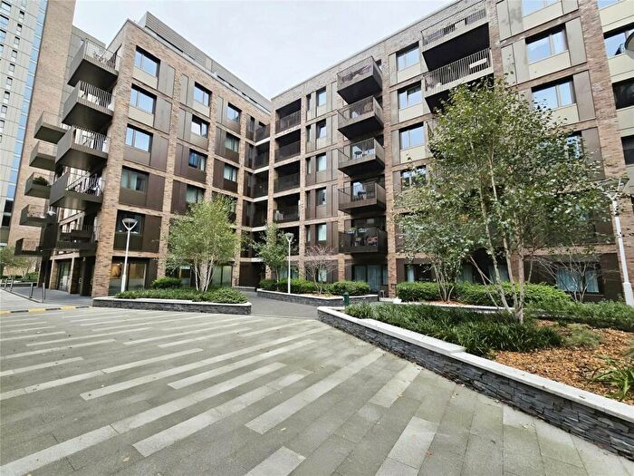 1 Bedroom Flat For Sale In Moulding Lane, London, SE14