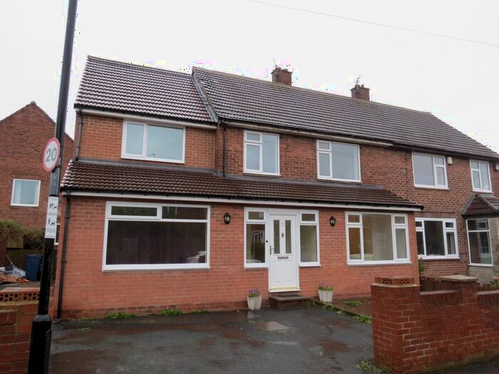 5 Bedroom Semi-Detached House To Rent In Coniscliffe Avenue, Montagu, NE3