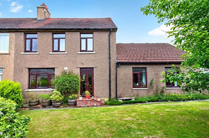 5 Bedroom Semi Detached House For Sale In Easterton Crescent, Cowie, Stirling, FK7