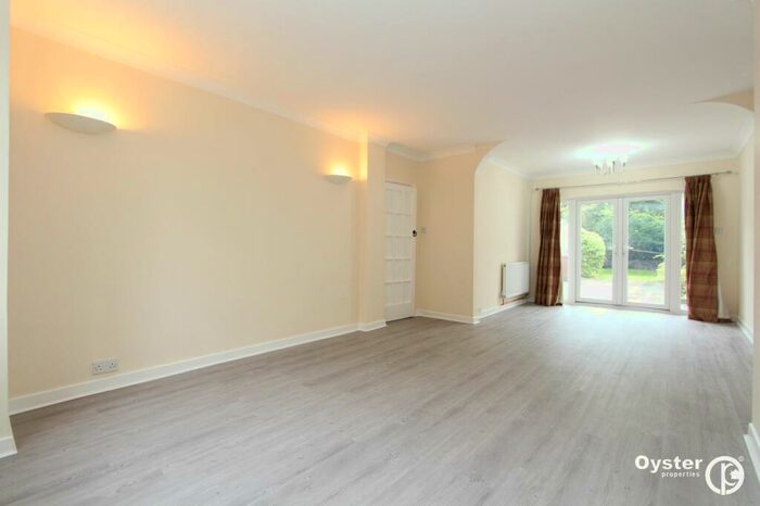 4 Bedroom Semi-Detached House To Rent In East Towers, Pinner, HA5