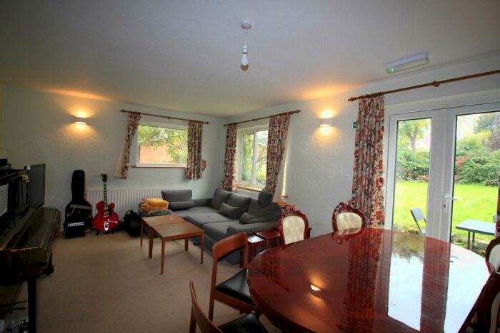 6 Bedroom Detached House To Rent In Old Mill Avenue, Canley, Coventry, CV4