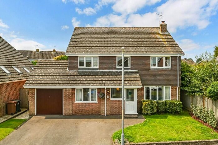 5 Bedroom Detached House For Sale In Mountbatten Way, Ashford, TN25