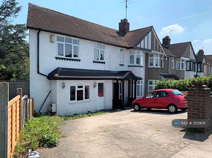 2 Bedroom End Of Terrace House To Rent In Penhill Road, Bexley, DA5