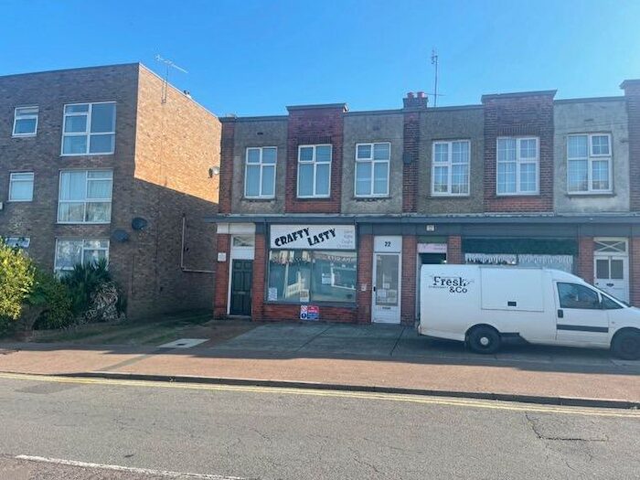 2 Bedroom Flat To Rent In Beach Station Road, Felixstowe, IP11