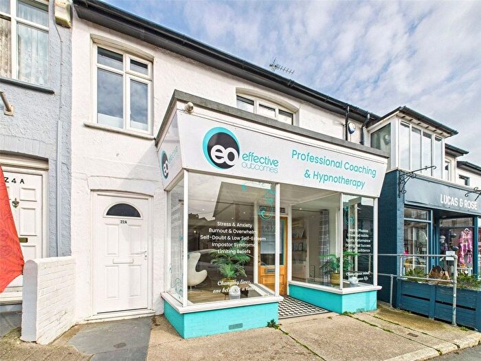 1 Bedroom Terraced House To Rent In Queen Street, Bude, Cornwall, EX23