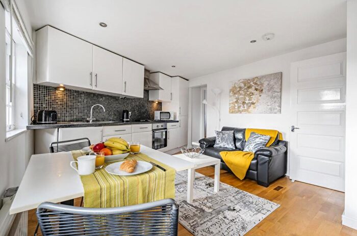 1 Bedroom Apartment To Rent In Kings Road, Reading, RG1