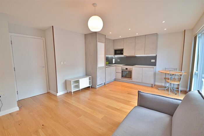 2 Bedroom Apartment To Rent In Nova House, Gants Hill, IG2