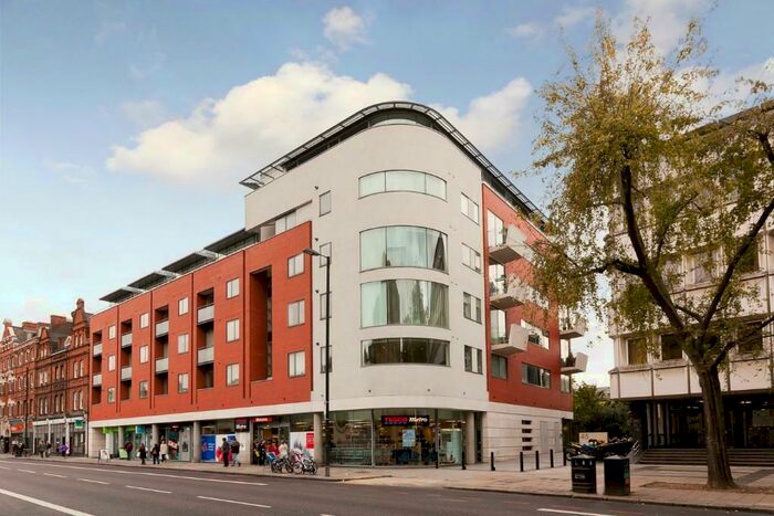 2 Bedroom Flat To Rent In Holloway Road, London, N7