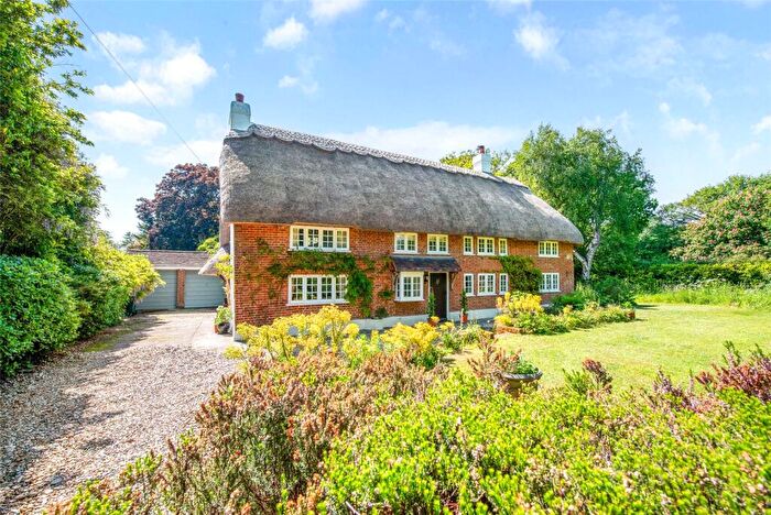 4 Bedroom Detached House For Sale In Highleigh Road, Highleigh, Chichester, West Sussex, PO20