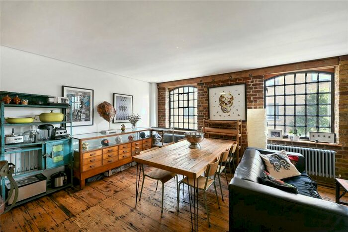 1 Bedroom Flat To Rent In Cole Street, Borough, London, SE1