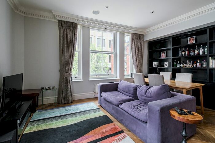 1 Bedroom Flat To Rent In Bow Street, Covent Garden, WC2E
