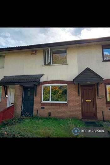 2 Bedroom Terraced House To Rent In Wash Lane, Bury, BL9